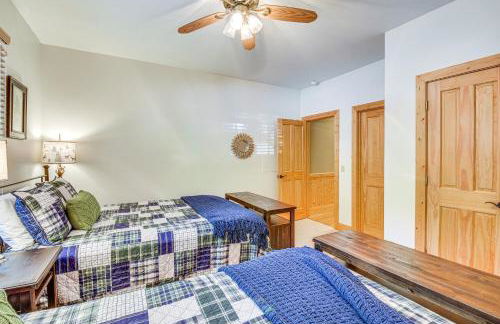 Mountain Time Cashiers Condo with Deck and Views! - Foto 15