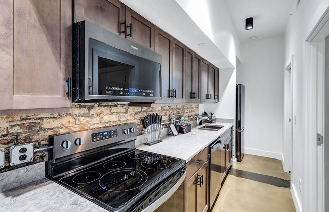 RESTAURANT on site. Walk to everything by RedAwning - Foto 6