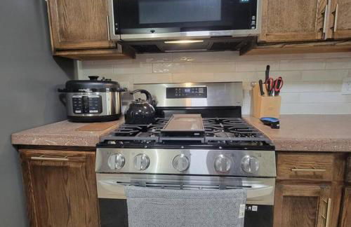 The Ritz Spa Sanctuary hot tub/patio/fam/pet - Foto 6