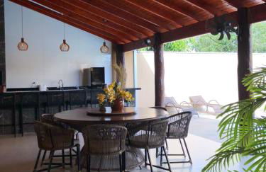 Alphaville Sobrado com Piscina e área Gourmet para 10 pessoas - Foto 1