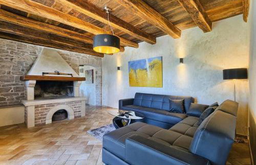 Villa Zvonar near Motovun with large pool and whirlpool - Foto 14