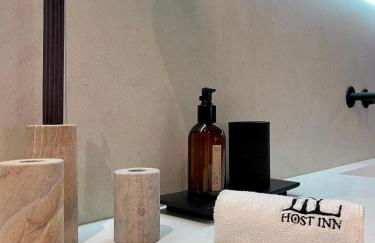 Host Inn Sleek Sūite - Photo 34