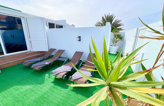 Sea View Bungalow with Communal Pool - Foto 32