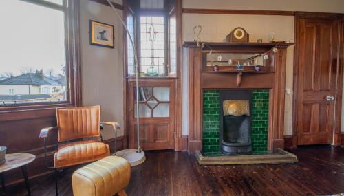 Beautiful, traditional 2 bed flat w free parking - Pass the Keys - Foto 1