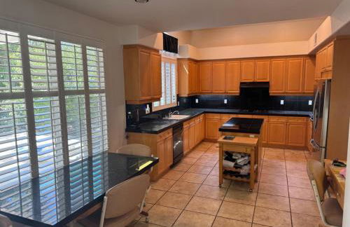 Entire Fully Furnished Home in Camarillo California. 10 Mins from the beach - Foto 6