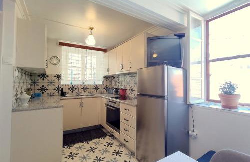 Lovely 2-bedroom with panoramic view - Foto 12