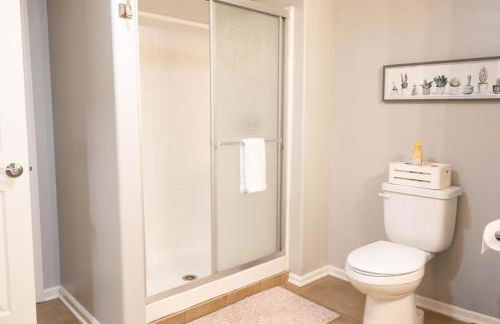 Golf Oasis Sleeps 22! Hot tub Firepit Gym Pool - Foto 34