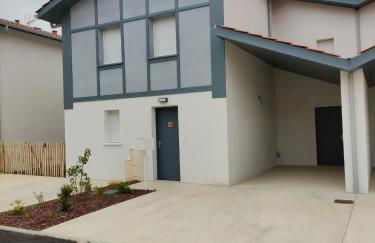 Lou Cantoun Villa neuve 6 à 8 personnes - Foto 8