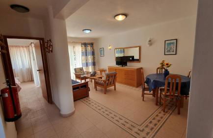 Meia Praia - Foto 12