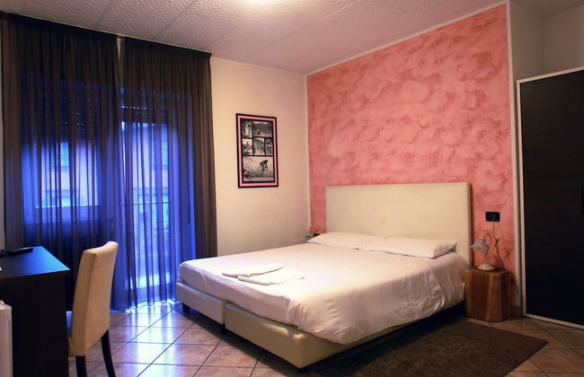 De La Tour - Photo 7