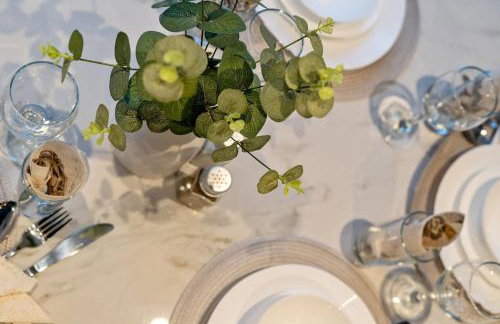 Large 4 Bed Brixton House - Parking Garden Wi-Fi & Sky TV! - Foto 16