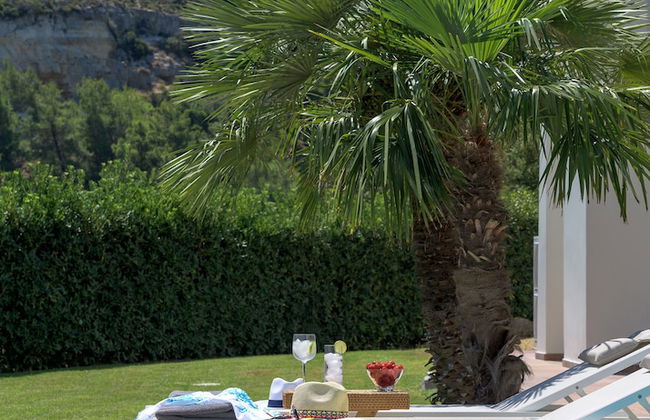 Ixian Hilltop Villa - Photo 27