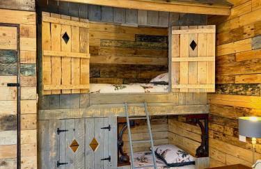 Willow Court Farm-Studio North & Petting Farm, 8 mins from Legoland & Windsor, 15 mins from Lapland UK - Photo 14