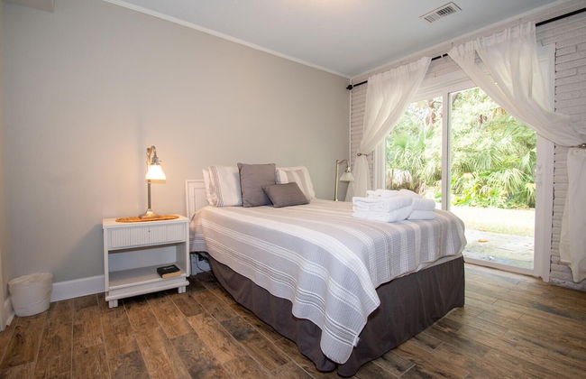 5bd, 3Ba Home Sleeps 14 Comfortably, Close to the Beach and Club Amenities - Foto 17