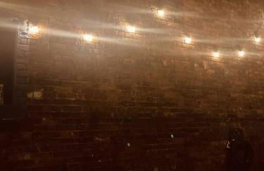 1850s historic Row House 7min train to NYC with private backyard - Foto 59