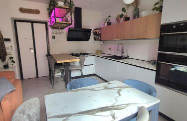 FLAT ISOLA - New Opening - Photo 28