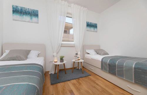 Seafront Maris by EL-PI TOURS - Foto 76