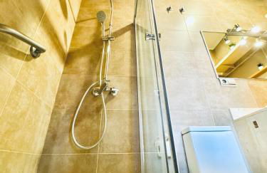 Amplio y luminoso apartamento Plz de la Merced - Photo 16