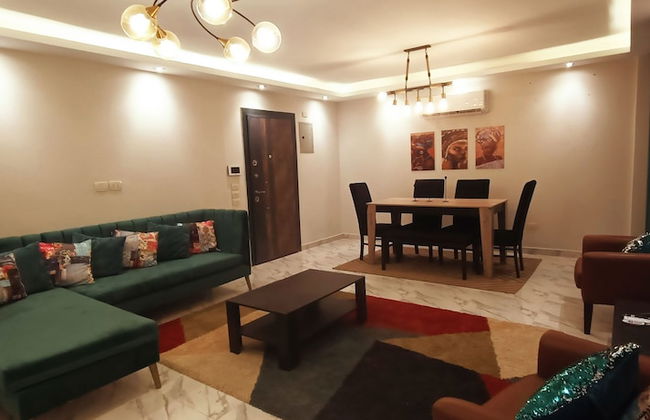 Smart Luxury Apartment in new Building of Compound - Foto 22