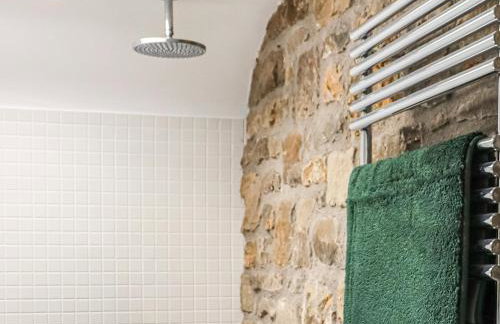 The Haining - Foto 21