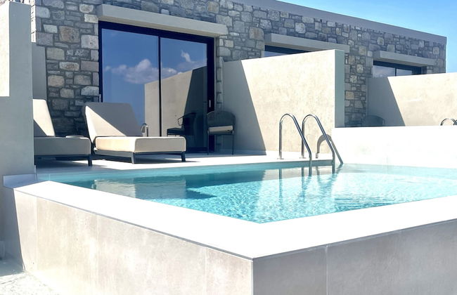 Eleia Seafront Rooms & Villas - Photo 6