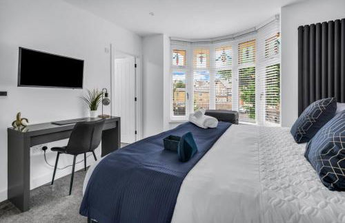 Stanley Park House Peterborough - 3 bed, 3 bathroom, parking, garden - Foto 38