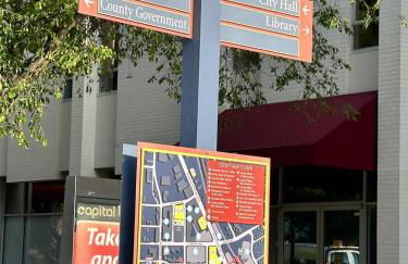 Entire 4 bedroom familyfriendly basement apartment, MetroWalk - Foto 56