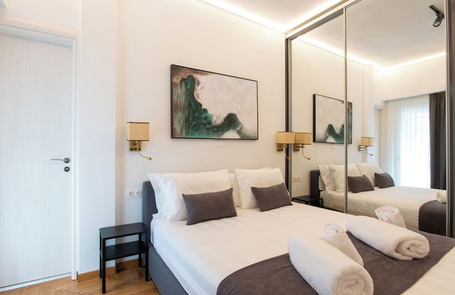 Acropolis Golden View Penthouse - Photo 21