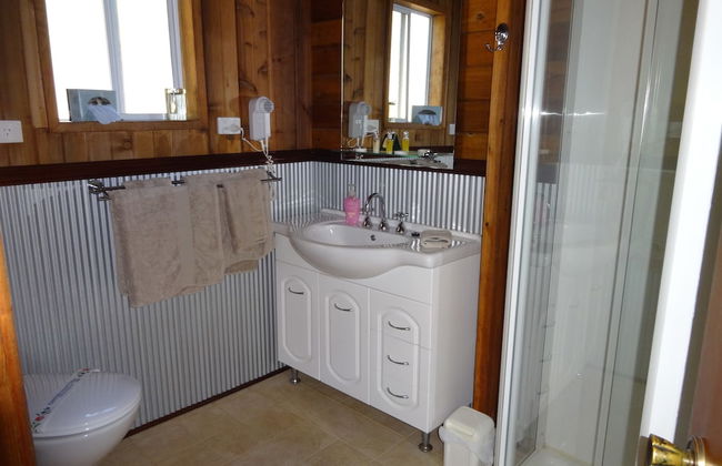 Jarrah Glen Cabins - Photo 20