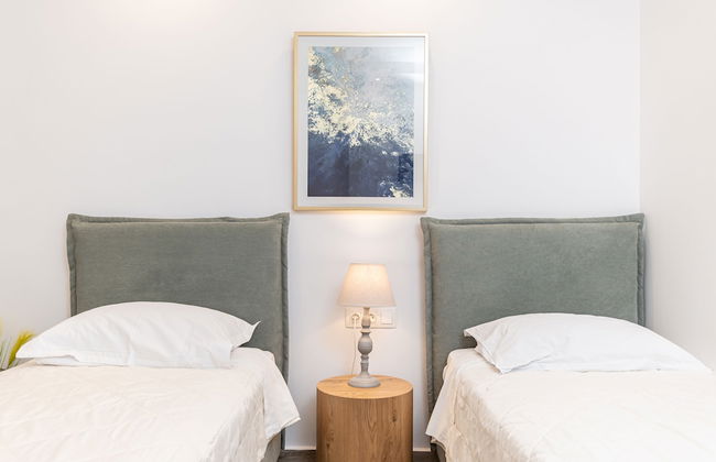 Sun Beach Hotel - Photo 37