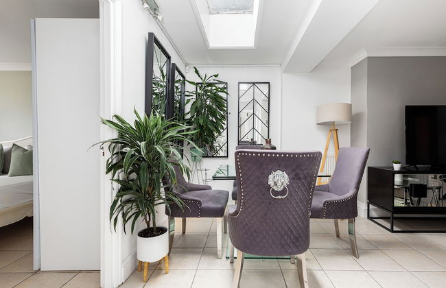 Magnificent 2 Bed Garden Flat in Oval - Foto 9