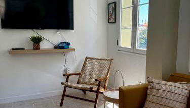 Moderno y luminoso apartamento en Santa Cruz capital - Foto 5