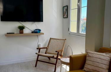 Moderno y luminoso apartamento en Santa Cruz capital - Foto 5