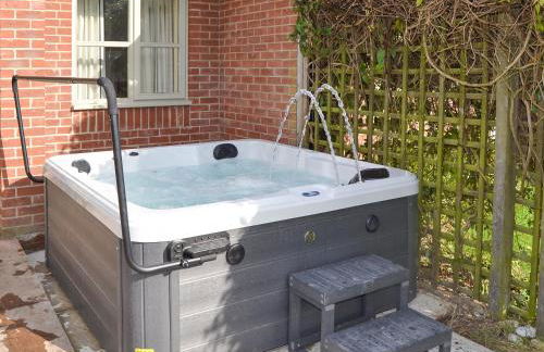 Lily Broad Cottage - Foto 20