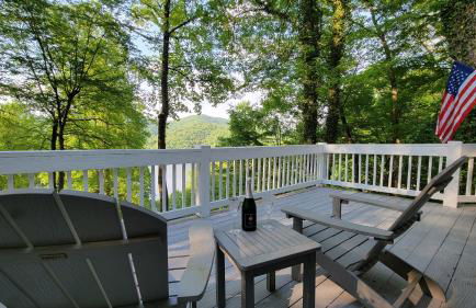 Mountain Lake Retreat I Getaway with Stunning Views - Foto 8