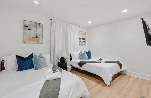 Modern Elegance- Big Group - Games - Sleeps 10 - Photo 23