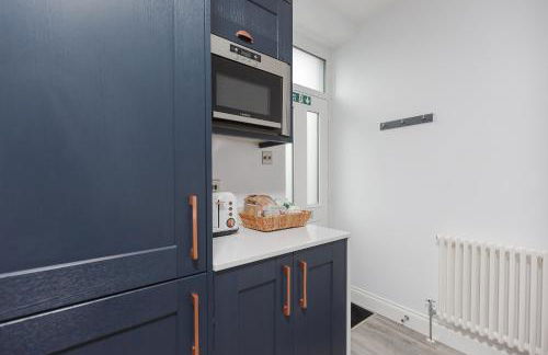 Dollar Apartments-39 Bridge Street - Photo 18