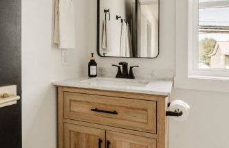 Modern Amish Country Retreat w/ Hot Tub. - Foto 24