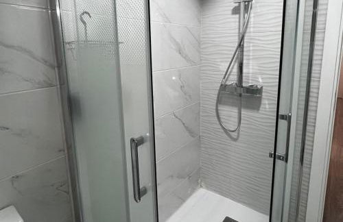 Chachino Guesthouse -5 Mins walk to Train & Bus Station - Foto 65