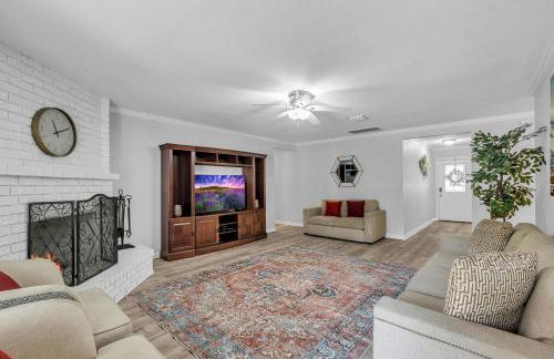 Sugarland 4 bed - Photo 8