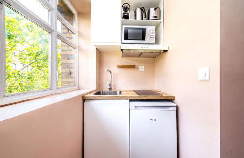 Designer & Air-Conditioned Apartment 2BR, Paris 17 - Foto 19