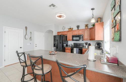 Private Mini Serene Oasis with Pool - Photo 31