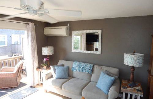 P-Town 2br Beach Beauty on the Bay. Water View! - Foto 35