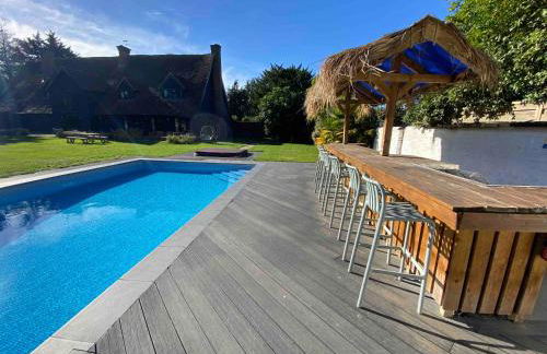 Period Luxury Converted Barn Windsor/Maidenhead - Perfect for family groups - Foto 91