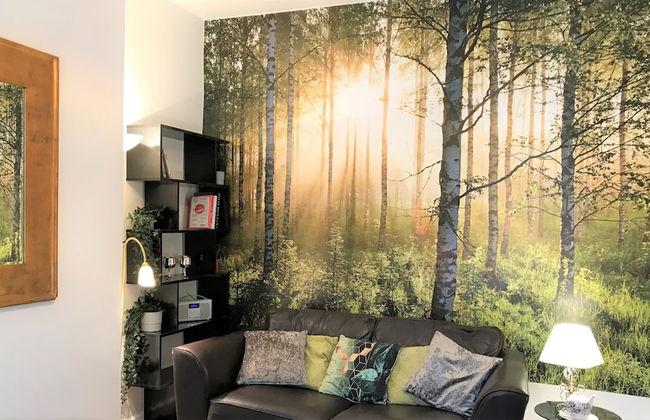 Central Wigan Welcoming Townhouse Sleeps up to 6 - Photo 1