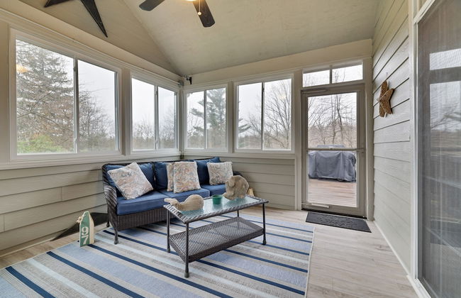 The Nest at Pinecrest by Avantstay Hot Tub Spacious Deck Game Room Fire Pit - Foto 7