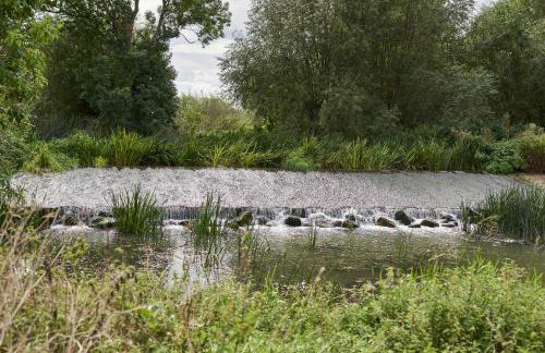 Farm stay close to Shakespeare's Stratford-upon-Avon - Photo 1