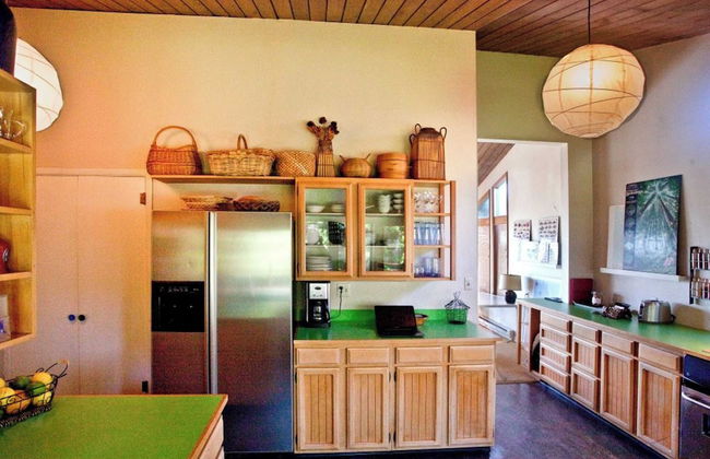 Arch Cape Escape by Avantstay Sensational Clift Top Home w/ Pacific Ocean Views - Photo 14