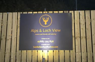 Amazing Alps and Loch views - HOT TUB and pet friendly - Foto 7