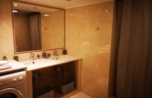 Sea View Apartment with 3 Bedrooms in Amfilochia - Foto 23